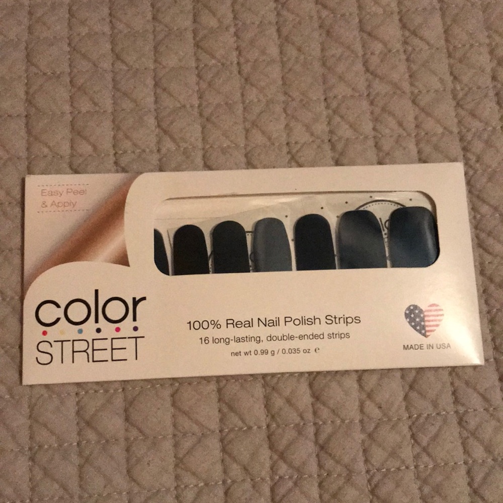 Color Street - Jewel of Mumbai